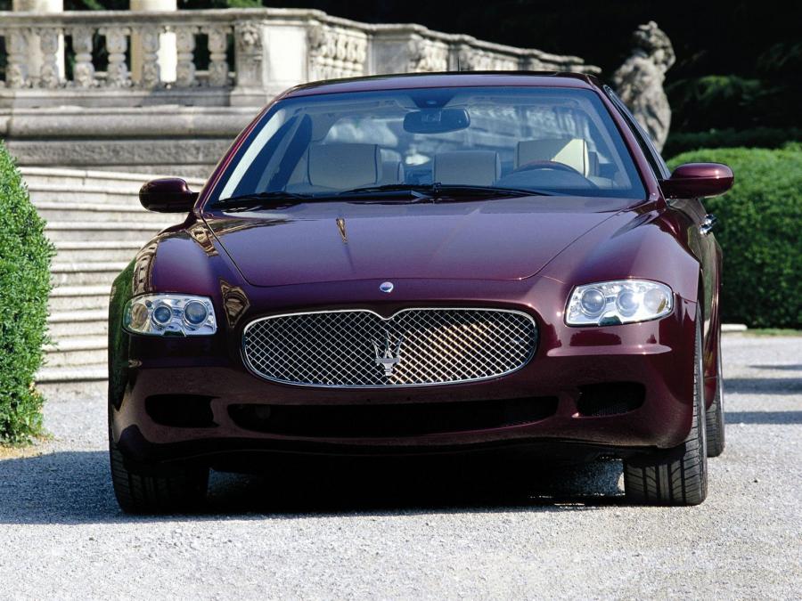  Maserati Quattroporte Executive GT 2005 года  (фото 16 из 18)